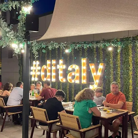 Filip's In Nord10 - Pool & Parking * Mamaia